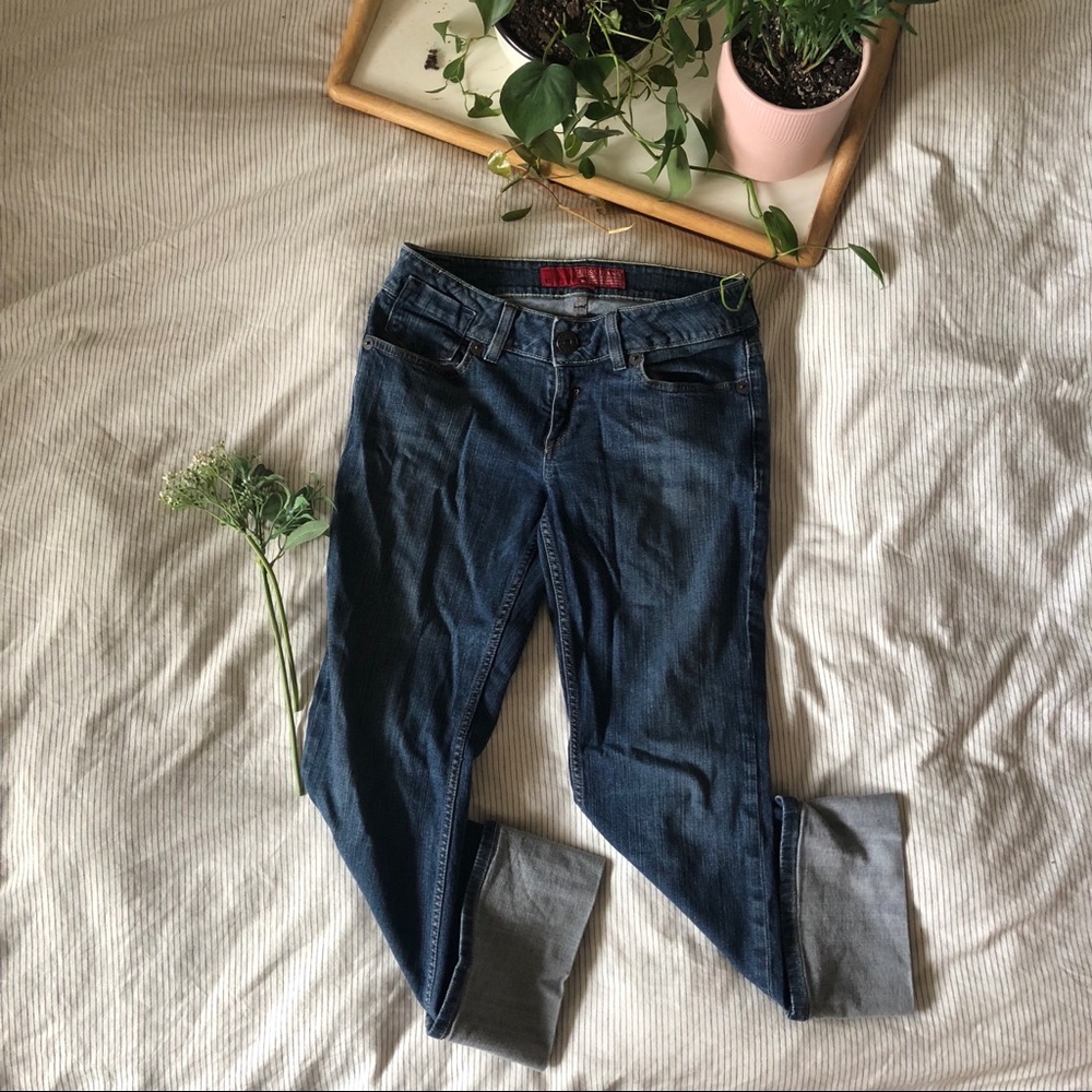 GUESS jeans - Picture 2 of 4
